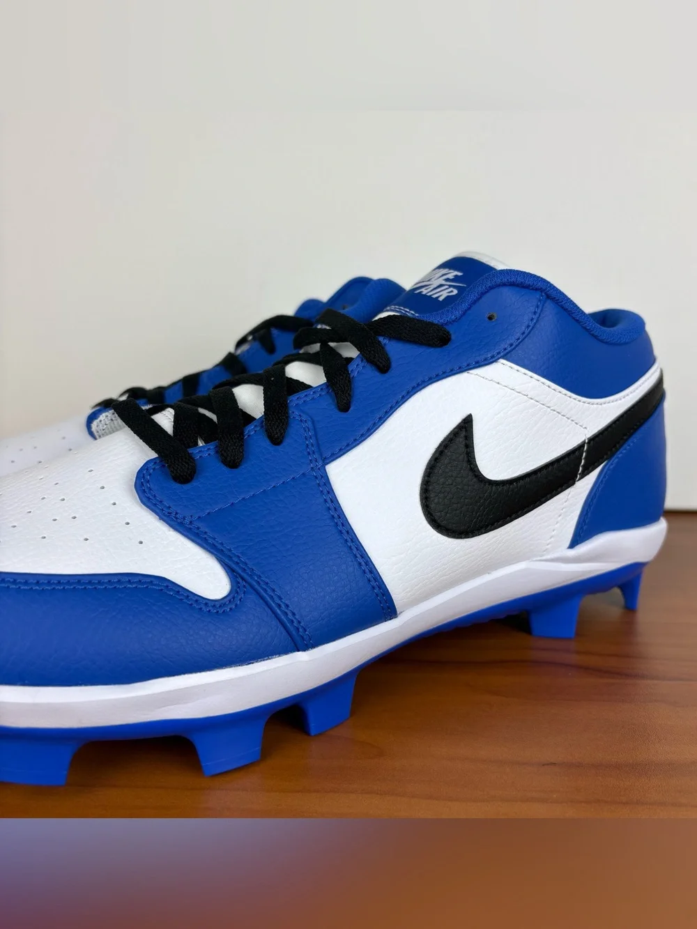 Nike Air Jordan 1 Low Retro MCS Baseball Cleats